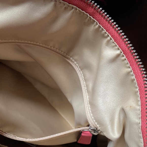 Vintage Coach Daisy Convertible - Picture 6 of 6